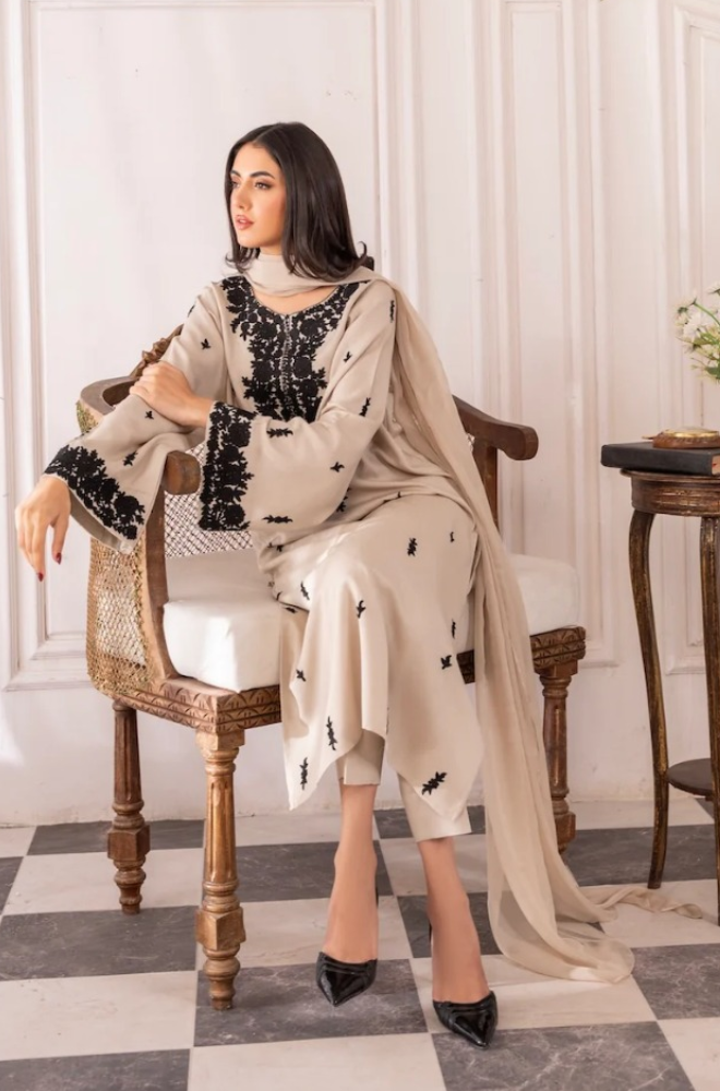Mirana - 3PC Lawn Embroidered Suit - FFU0127 - Farakh Fabrics