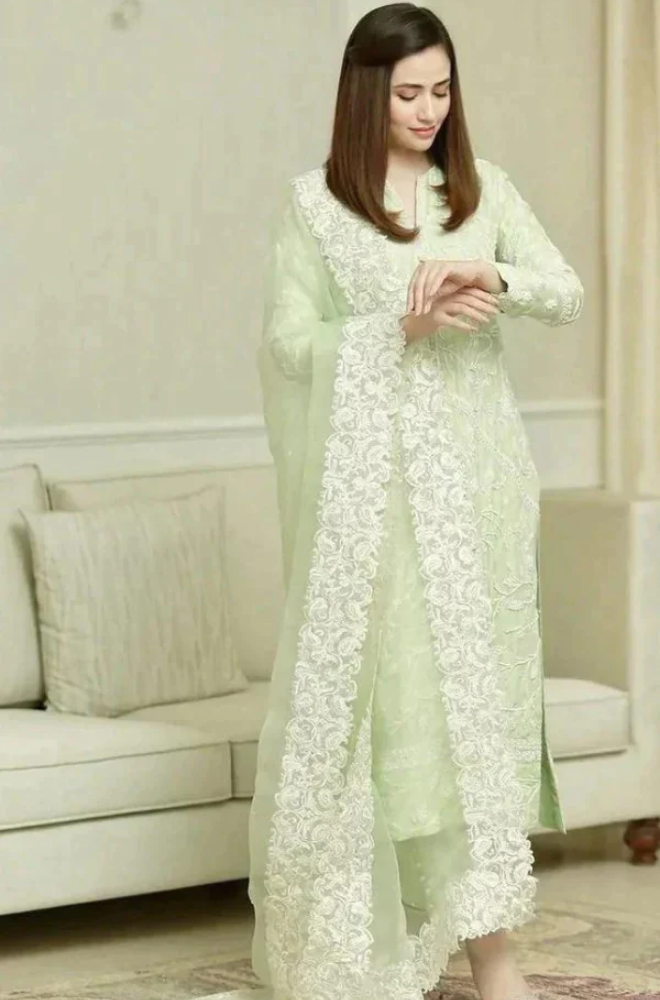 Bareeze - 3PC Lawn Embroidered Suit - FFU0226 - Farakh Fabrics