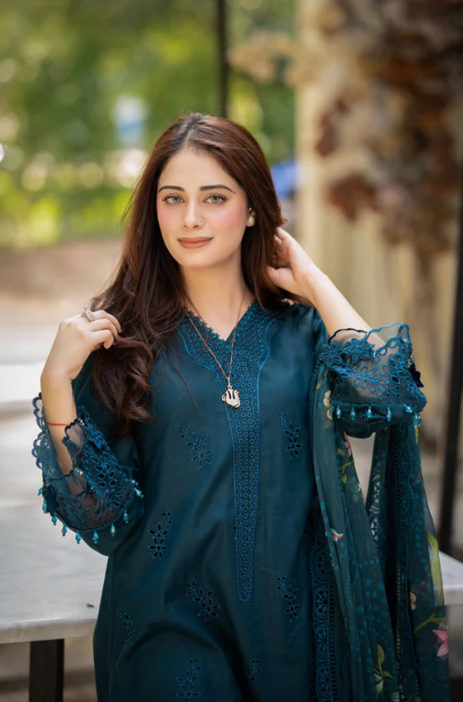 Bareeze - 3PC Lawn Embroidered Suit - FFU0194 - Farakh Fabrics