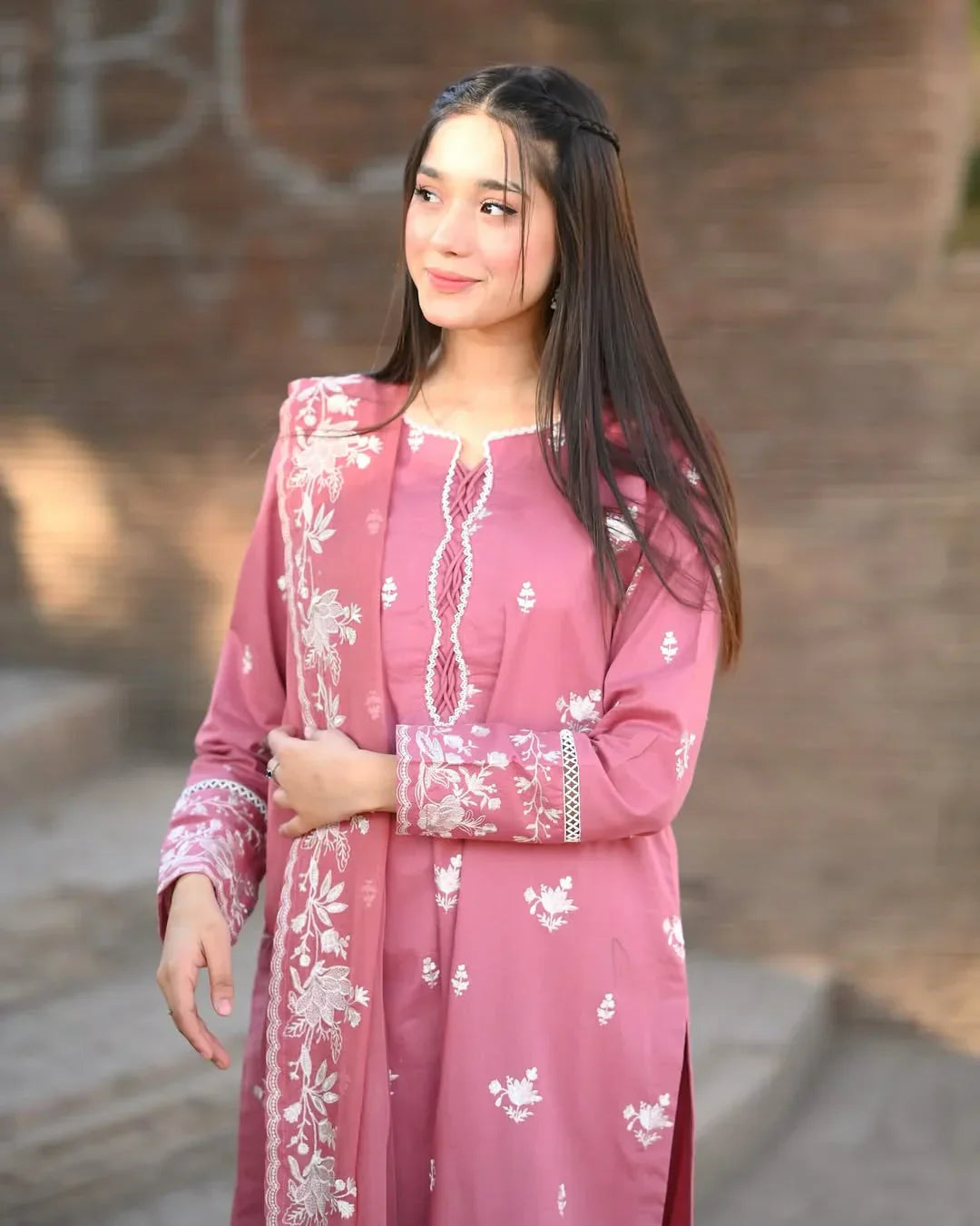 Pink Delight Embraided 3pec Lawn FF0123 - Farakh Fabrics